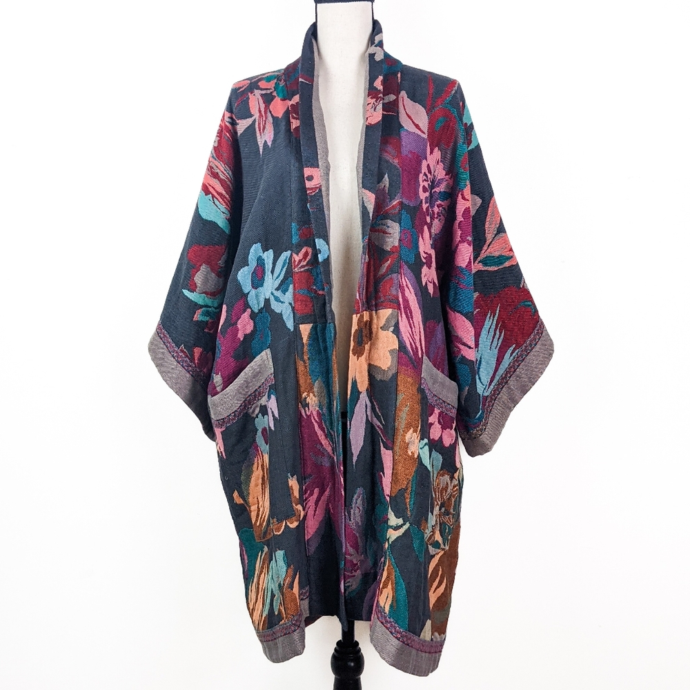 🦋LAST🦋 NWT Saachi Keisha Long Jacket